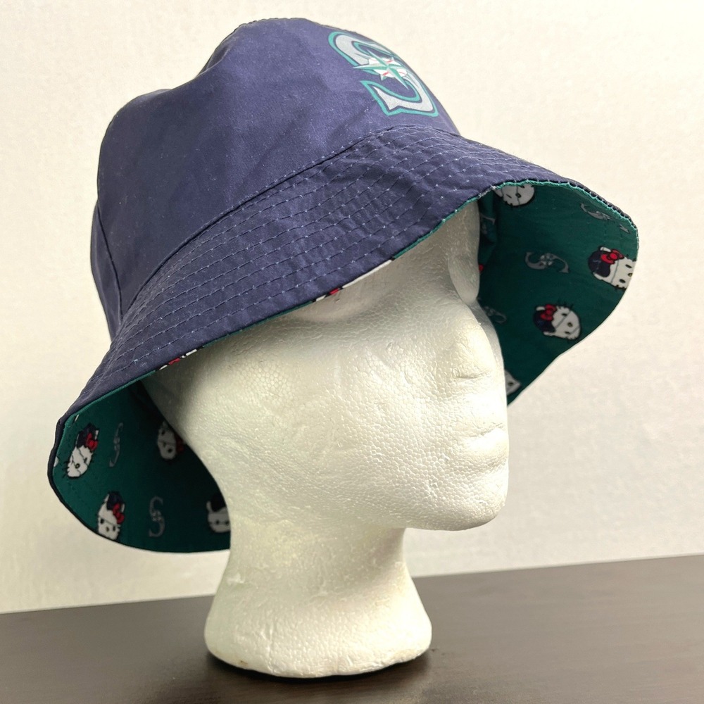 Hello‎ Kitty x Seattle Mariners Reversible Bucket Hat Navy Teal MLB Sanrio